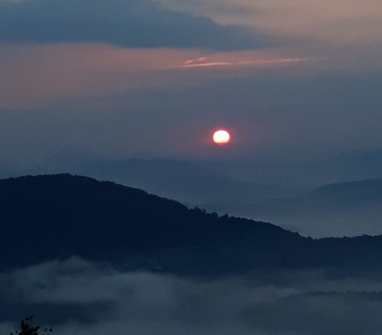 SONČNI VZHOD NA ŠMARNI GORI